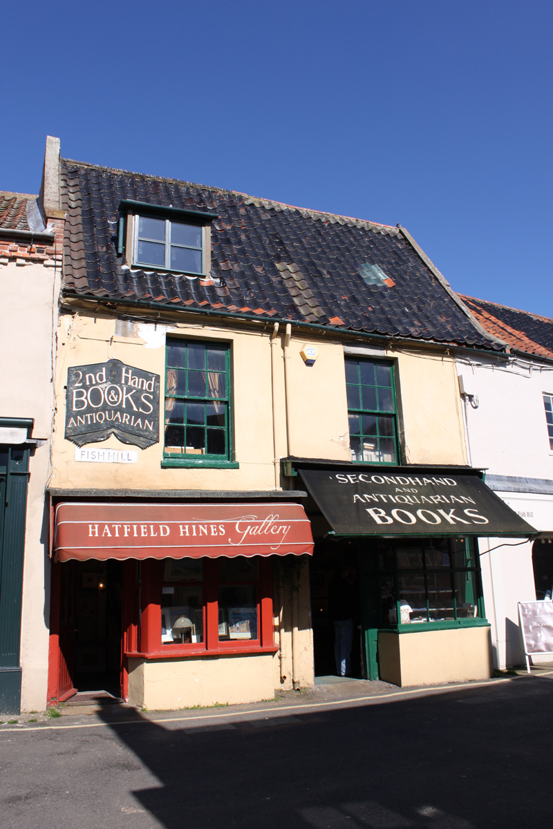 Antique and secondhand bookshop in Holt